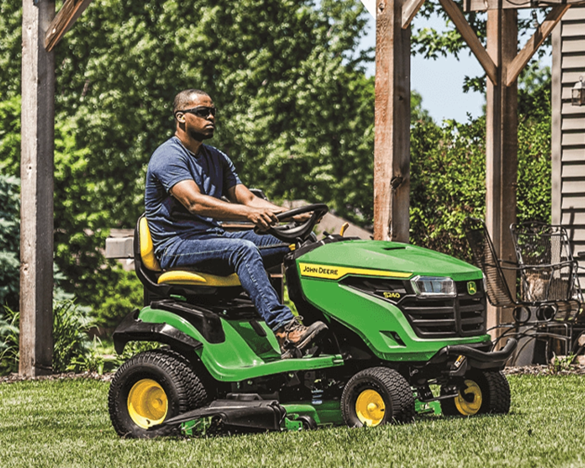 Signature Series Garden Tractors